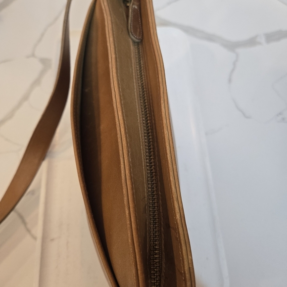 VTG Coach Equestrian Genuine Leather Shoulder Bag Crossbody Camel Tan J7C-9802 - Picture 9 of 16